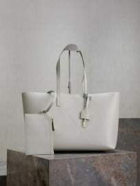 Picture of Saint Laurent Handbags _SKUfw200954501fw